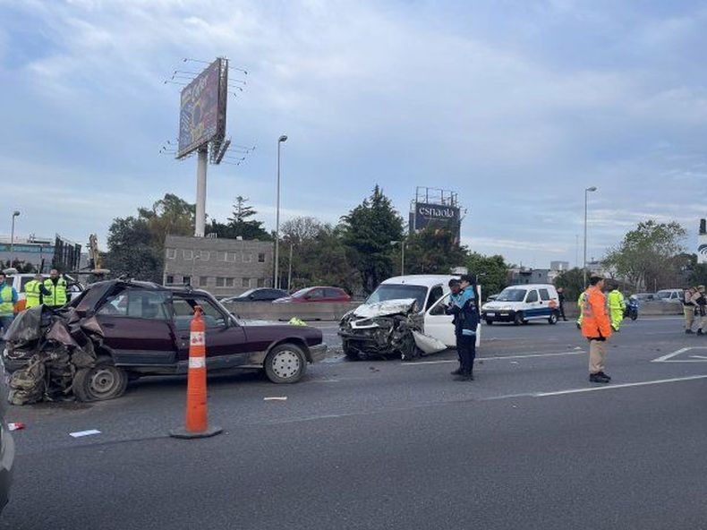 El accidente se produjo a la altura del kilómetro 16 de la Panamericana.&nbsp;