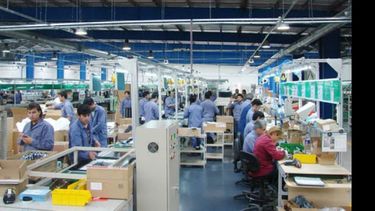 50% de los empleados que trabaja en la industria del distrito vive en Pilar. 28,8% fue el aumento de la remuneración bruta promedio en la industria local en 2013. 55% de las empresas relevadas sostuvo que realiza actividades de Responsabilidad Social Empresaria..