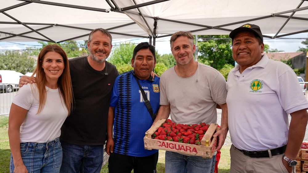 FESTEJO. Federico Achával compartió la celebración con los productores locales.