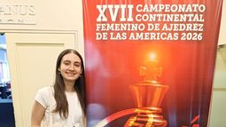 PREVIA. Candela y el banner del Continental Femenino. PREVIA. Candela y el banner del Continental Femenino.