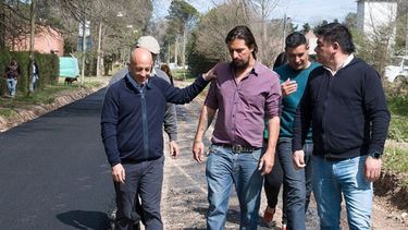 CANDIDATOS. Ducoté y Gamboa, ayer, al recorrer las obras..