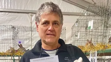 GRAN CAMPEÓN. Pablo Gómez con uno d elos ejempolares premiados.&nbsp;