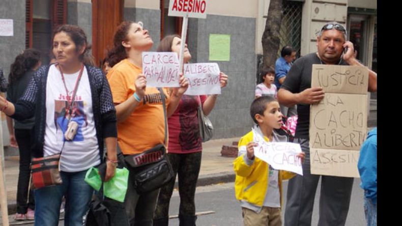 Pedido de justicia de los familiares de Rodas..