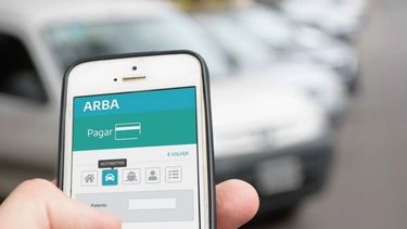 arba: este martes vence la primera cuota y el saldo anual del impuesto automotor