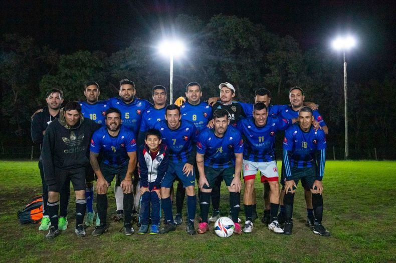 CAMPEÓN. Pilar City se quedó con la Copa Plata en la categoría +35 de la Súper Liga Amateur.