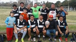 CAÍDA. Luchetti perdió 2-1 ante Flecha Azul y se ubica en mitad de la Zona 2..