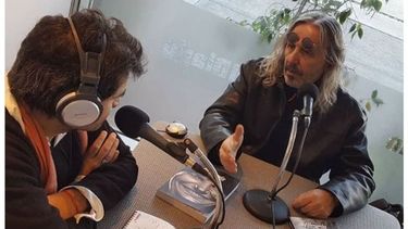 EN LA RADIO. Kripto pasó por el estudio de FM Plaza..