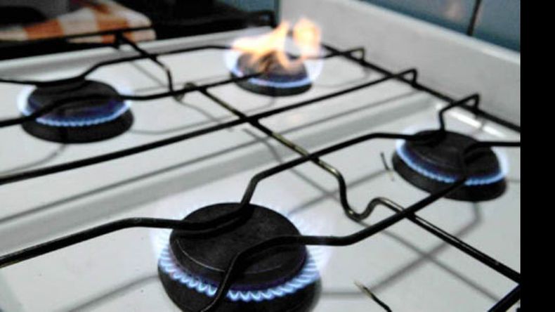 PARA ARRIBA. Quienes no ahorraron, comienzan a pagar el consumo de gas sin subsidios..