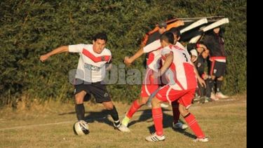 Deportivo Villa Rosa recibe a Cefalier y puede recuperar la punta. Para eso, Atlético tiene que bajar a Toro..