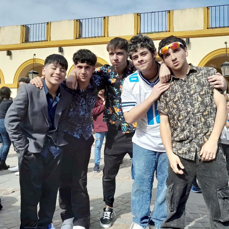 EL PURO. Banda de cumbia ganadora de la especialidad en Juveniles.