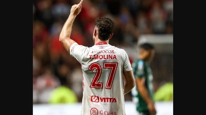 Tomás Molina y su primer grito del 2026. Lleva 18 goles en Argnentinos Juniors.