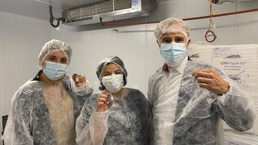 La producción de la vacuna Sputnik V en Argentina ya se inició y se espera la aprobación para fabricarla en Pilar de forma masiva..
