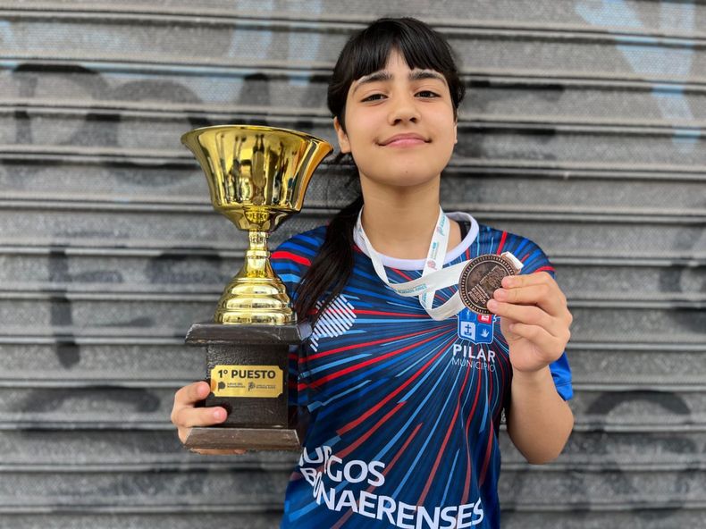 Valentina Palma (Club Municipal Lagomarsino, hasta 55 kilos) fue Bronce.&nbsp;