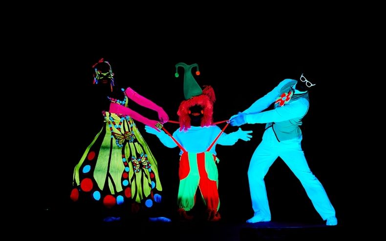 El Teatro Negro de Praga, el 7 de noviembre en el Teatro Gran Pilar.