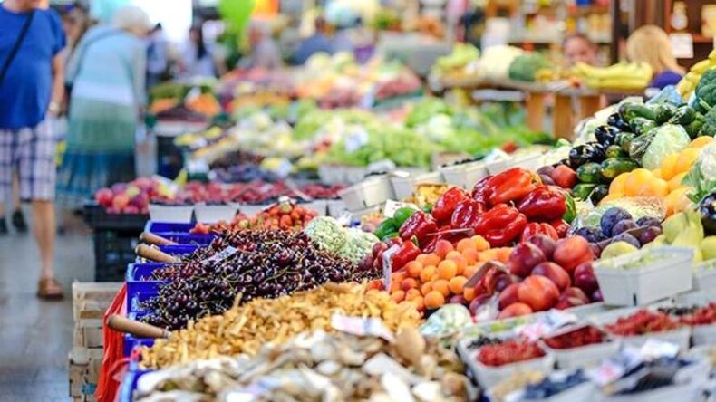 COMIDA. El rubro Alimentos y Bebidas lideró la suba de las ventas..