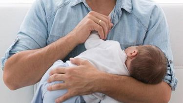 PATERNIDAD. Buscan que se amplíen las licencias laborales.