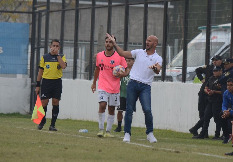 PENA ENÉRGICO. “Siempre remarqué que este plantel está para otra cosa.”