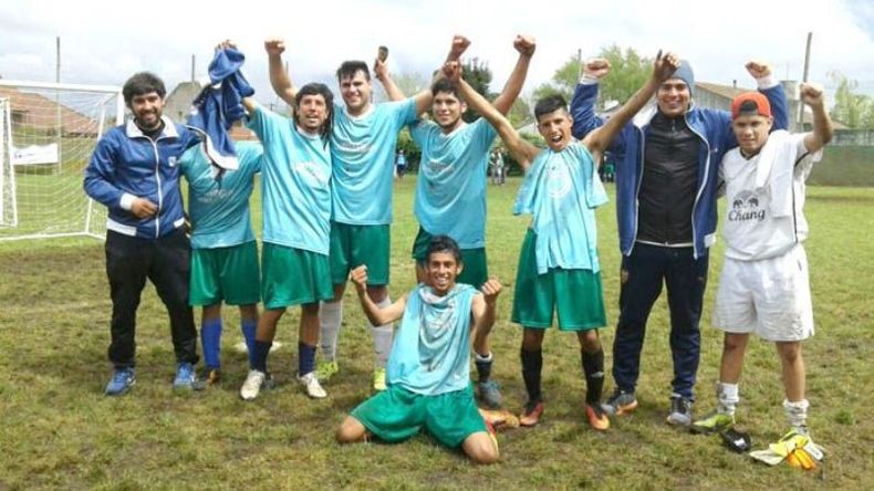 FÚTBOL. Los Juveniles A de Pilar ganaron el oro en los Bonaerenses..