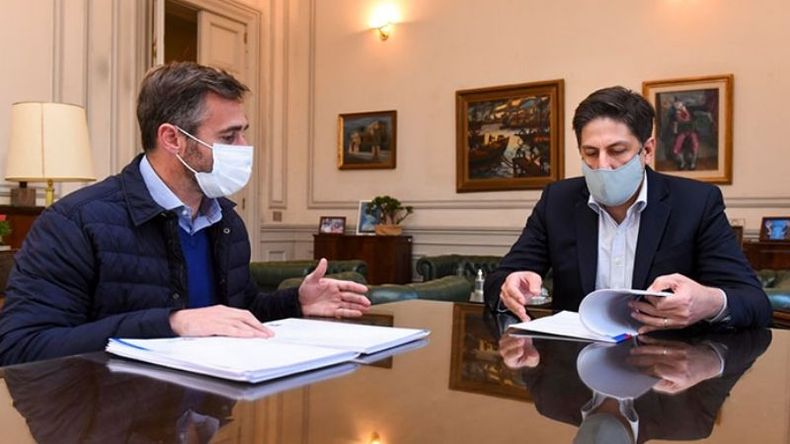AVANCE. Achával y Trotta, durante el encuentro que mantuvieron este miércoles..