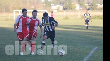 El Albinegro recibirá a Pilar Unidos en la cancha de Fénix..
