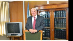 CONVOCANTE. El presidente del Tribunal de Cuentas, Eduardo Grinberg..