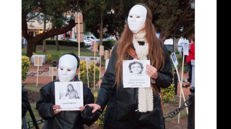 Los restos de Videla, Massera y Martínez de Hoz, enterrados en Pilar. El año pasado hubo actos de repudio..