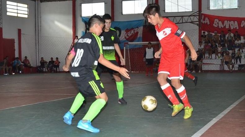 FUTURO. Los chicos del Rojo mostraron su potencial en los ncuentros de Quinta y Sexta División..