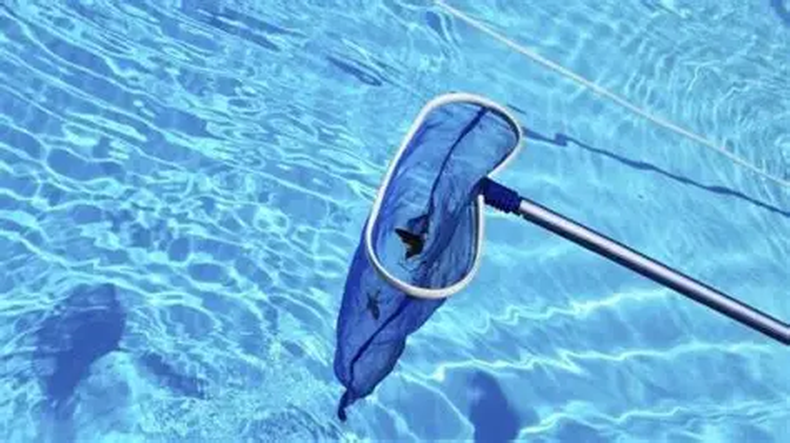 Cómo mantener el agua limpia de la pileta. (La Voz).