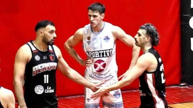 Las chances de Derqui se sostienen en la jerarquía de Acuña y bruna.