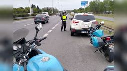 Los que tapan la patente se ríen de las fotomultas. A estos tipos hay que pararlos y sancionarlos en la calle, con decisión y poniendo lo que hay que poner. El control electrónico no sirve para esta conducta. Pablo Martinez Carignano / @pmcarignano..