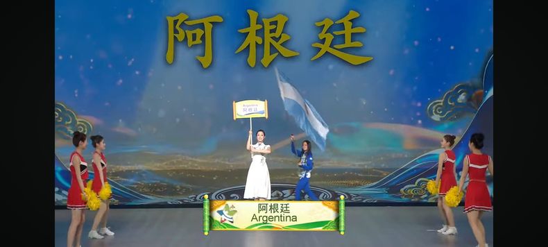 Báez fue la abandera de la Selección Argentina en China.