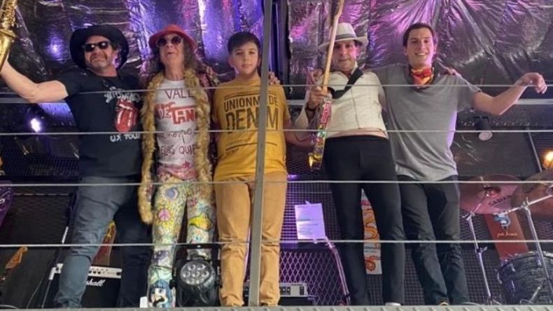 Que sea rock: este fin de semana, De Tanos llevó su música a Villaberde Motor Company, en Campana..