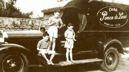 Los 80 años de Sepelios Ponce de León