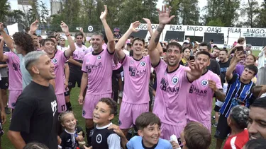 la vuelta olimpica de real campeon, en fotos