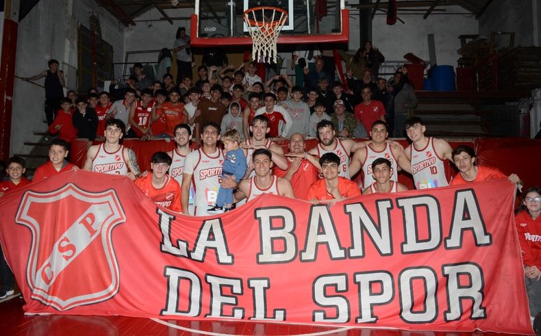 basquet Sportivo equipo con hinchada
