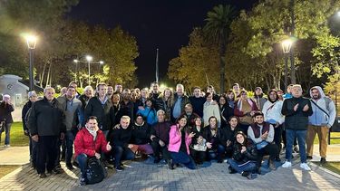 CHARLA. Neuspiller y Leguizamón buscan una campaña en contacto directo con los vecinos. &nbsp;