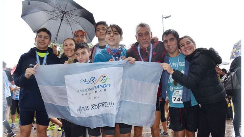 AMANTES DEL AGUA. Los atletas de Andonadando también le hicieron frente a la Carrera Maya..