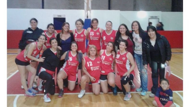 GRAN TRIUNFO. Básquet Pilar derrotó 55-46 a Muni Pilar, en Maschwitz..