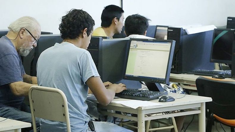 EDUCACIÓN. Las escuelas municipales crecieron desde 2001..