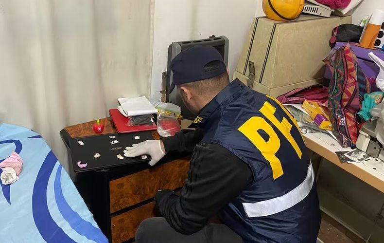 La policía ubicó los domicilios de todos los involucrados.