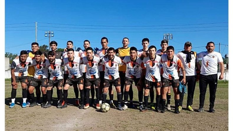 VICTORIA. Manzanares festejó en José C. Paz y se ubica 9º en el torneo..