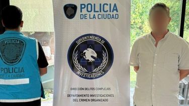 El acusado vivía en el barrio cerrado Lago de Manzanares y se desempeñaba en la municipalidad de Pilar.&nbsp;