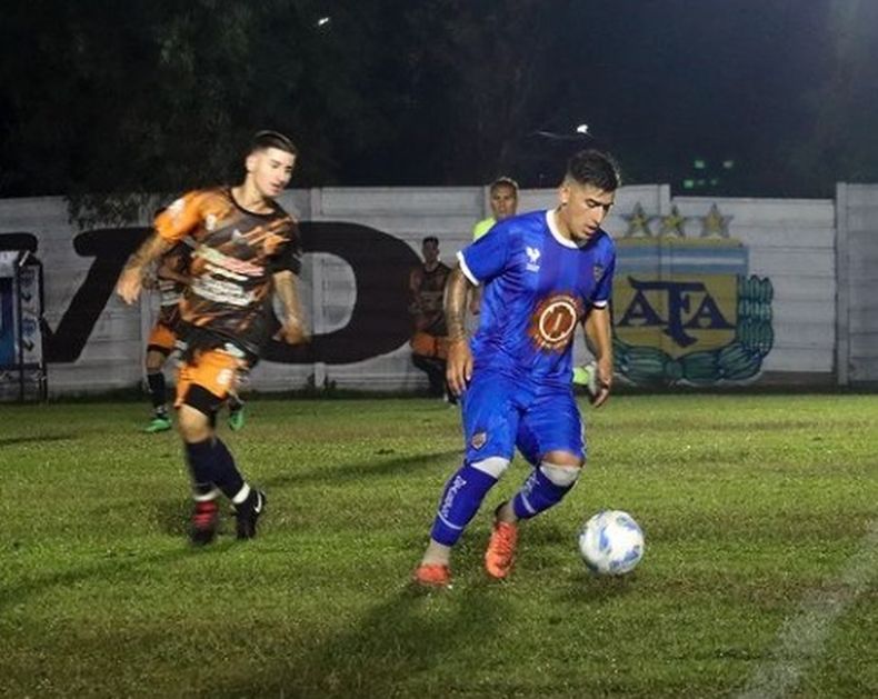 POR LA VICTORIA. Metalúrgico juega en Zelaya buscando capturar la cima de la Zona 2.