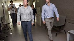 VISITA. Achával recorrió con Nardini el sistema de salud de Malvinas..