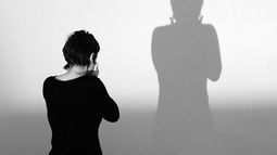 Cada 3 horas una mujer pide ayuda por violencia de género