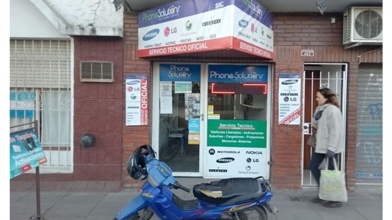 Un local de celulares sufrió un asalto la semana pasada..