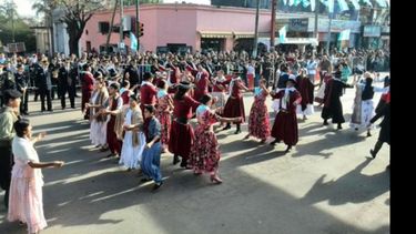 Los festejos en Del Viso (foto Municipio)..