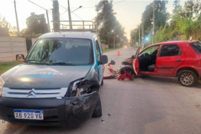 El accidente tuvo lugar sobre la calle Saraví, en La Lonja.&nbsp;