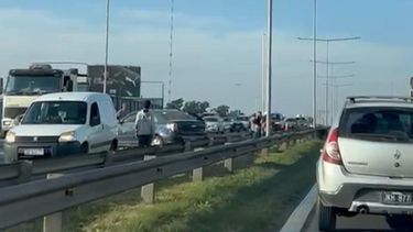El choque se produjo en el kilómetro 46 de Panamericana sentido a CABA.