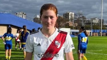 Annika marcó un doblete ante Boca.